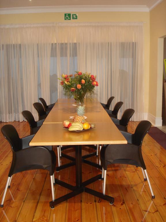 The Crescent Guesthouses - Bnb/Self Catering Durban Kültér fotó